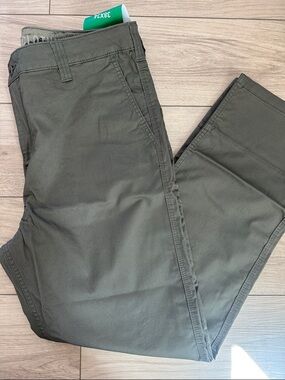 NWT Colorado Clothing Men’s Utility Pants -Green Size 38x34